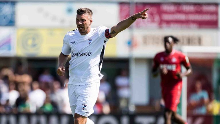 Lukas Podolski verliert mit Gornik Zabrze gegen seinen Herzensklub 1. FC Köln.