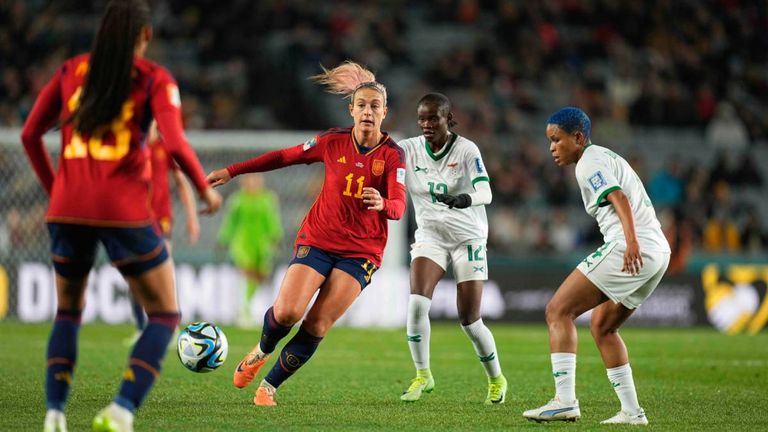 Alexia Putellas steht mit Spanien im WM-Achtelfinale.