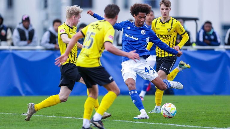 Deal fix! Eintracht Braunschweig verpflichtet den Bruder von Leroy Sane.