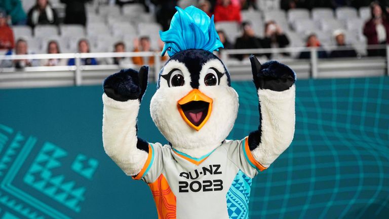 Tazuni ist das offizielle Maskottchen der Weltmeisterschaft.