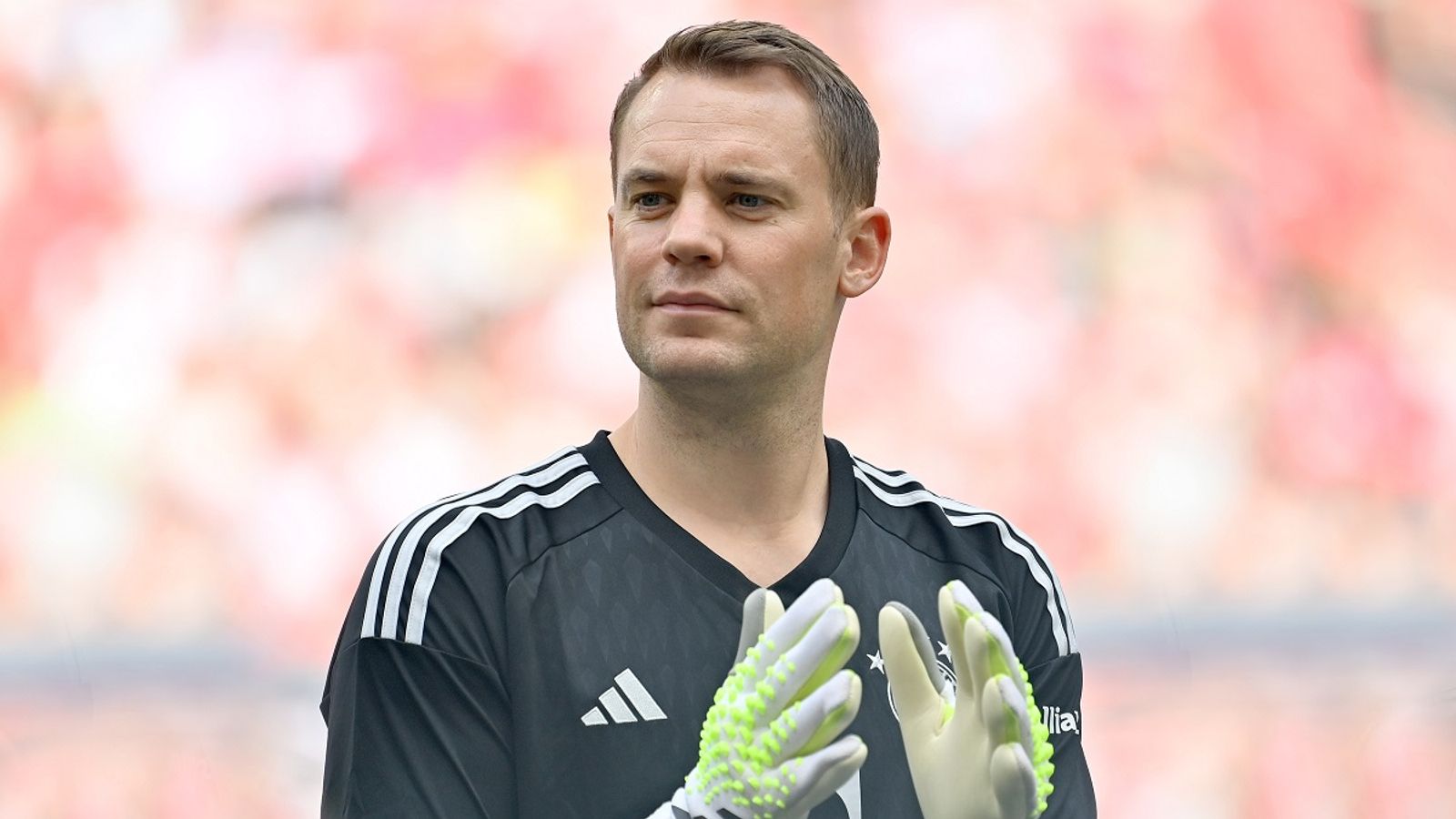 Fc Bayern Tuchel Spricht über Die Torwartsuche Und Manuel Neuer