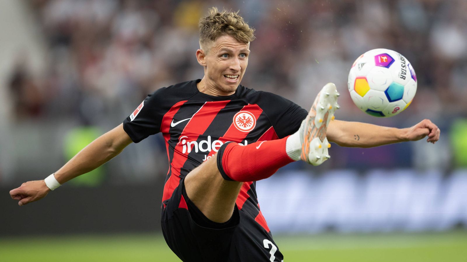 Eintracht Frankfurt Transfer: Jesper Lindström wechselt nach Neapel ...