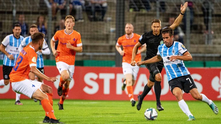 3. Platz: SV Darmstadt 98: 14-mal Erstrundenaus / zuletzt 2021/22 gegen 1860 München