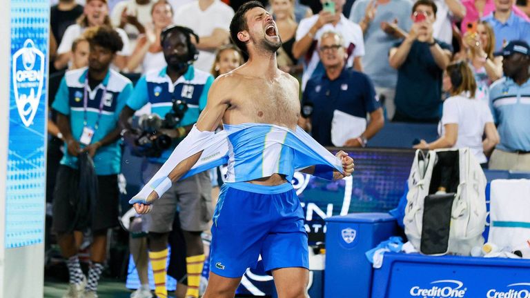 Novak Djokovic hat in einem epischen Finale gegen Carlos Alcaraz triumphiert.