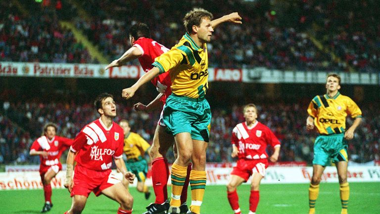 20. Platz: FC Bayern München: 3-mal Erstrundenaus / zuletzt 1994/95 TSV Vestenbergsgreuth