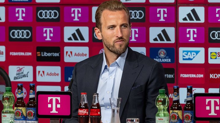 Was hat Harry Kane nach seinem ersten Spiel im Bayern-Dress zu sagen?