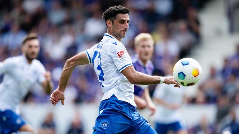 Lars Stindl und der KSC sind bei Wehen Wiesbaden gefordert.