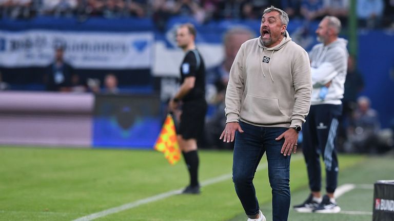 Schalke kann mit einem Sieg gegen Kaiserslautern die ersten drei Punkte in der neuen Saison holen.