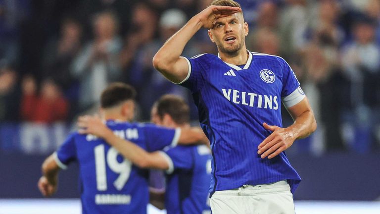 Sieg gegen doppelt dezimierten FCK! Schalke zurück in der Spur.