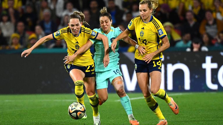 Schweden setzt sich bei der FIFA Frauen-WM im Spiel um Platz drei gegen Co-Gastgeber Australien durch.