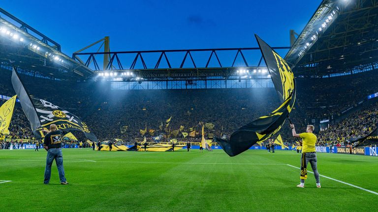 Der Signal Iduna Park in Dortmund ist einer der großen Zuschauermagneten in Fußball-Deutschland.