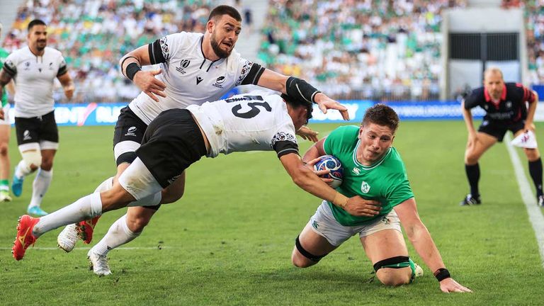 Irland feiert einen klaren Auftaktsieg bei der Rugby-WM gegen Rumänien.