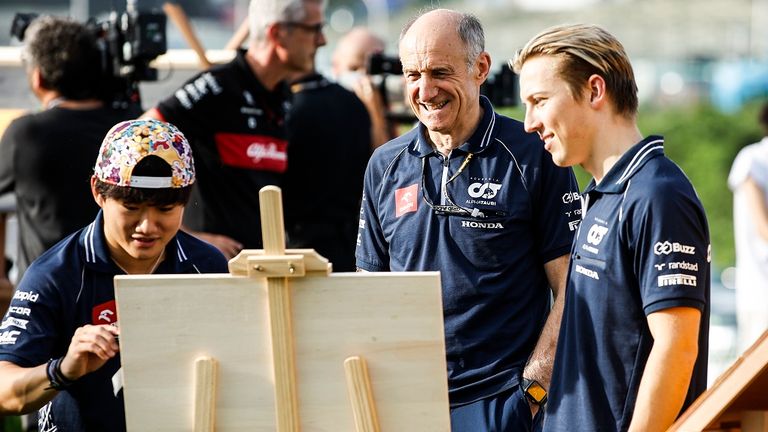 Franz Tost ist zufrieden mit seinen Fahrern Yuki Tsunoda und Liam Lawson.