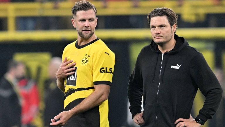 Sind nach dem enttäuschenden Unentschieden gegen Heidenheim bedient: Dortmunds Trainer Edin Terzic (r.) und Niclas Füllkrug  (l.).