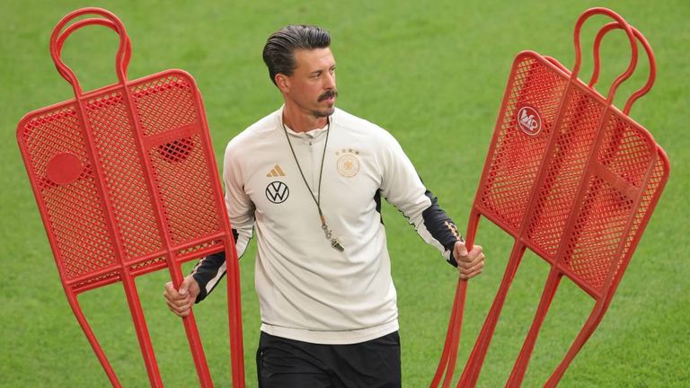 Sandro Wagner hat große Lust auf die neue Aufgabe als Co-Trainer von Julian Nagelsmann.