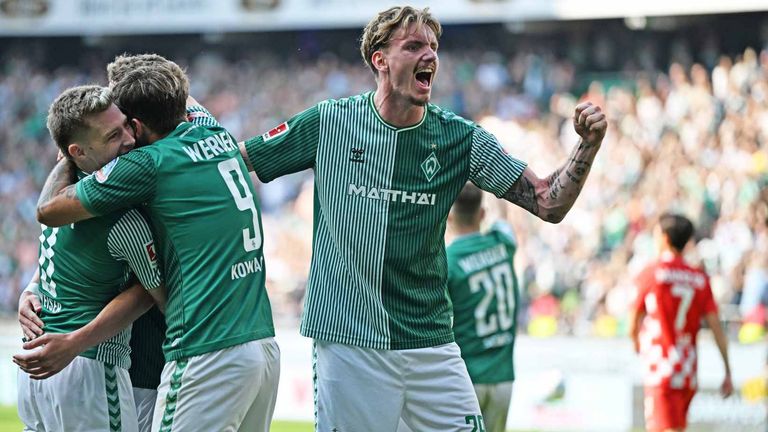 Mit einem Kantersieg hat Werder Bremen seine ersten Punkte der Saison geholt.