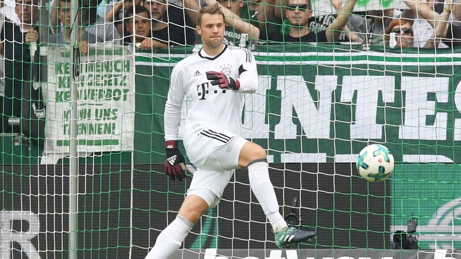 Fc Bayern Manuel Neuer Vor Comeback Gegen Darmstadt 98 Fußball News