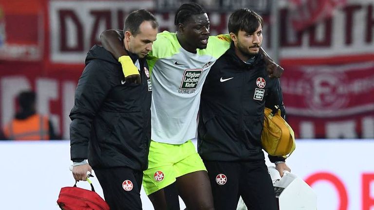 FCK-Stürmer Ragnar Ache muss eine Zwangspause einlegen.