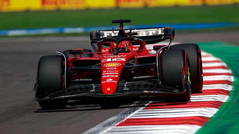 Charles Leclerc stellt seinen Ferrari auf die Pole Position beim GP von Mexiko.