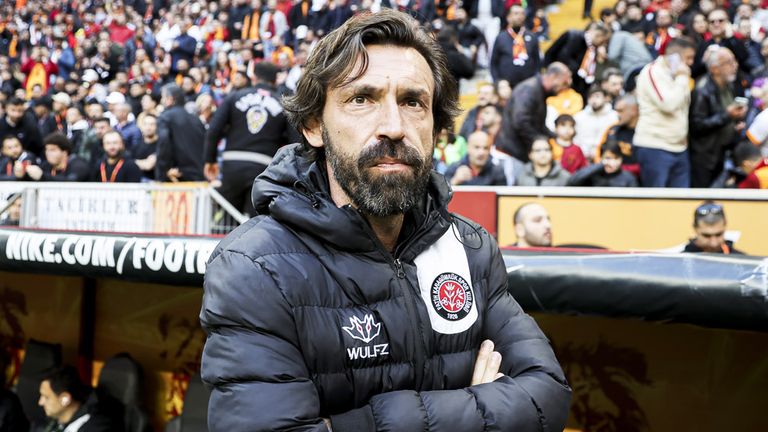 Andrea Pirlo trainierte in der Saison 2022/23 Fatih Karagümrük SK in der Türkei.