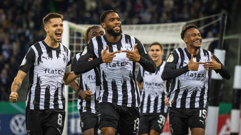Jordan bejubelt seinen Pokal-Doppelpack gegen Heidenheim.