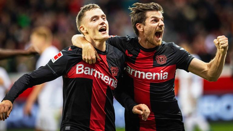 Florian Wirtz und Jonas Hofmann treffen gegen den SC Freiburg und schießen Leverkusen zurück an die Tabellenspitze. 