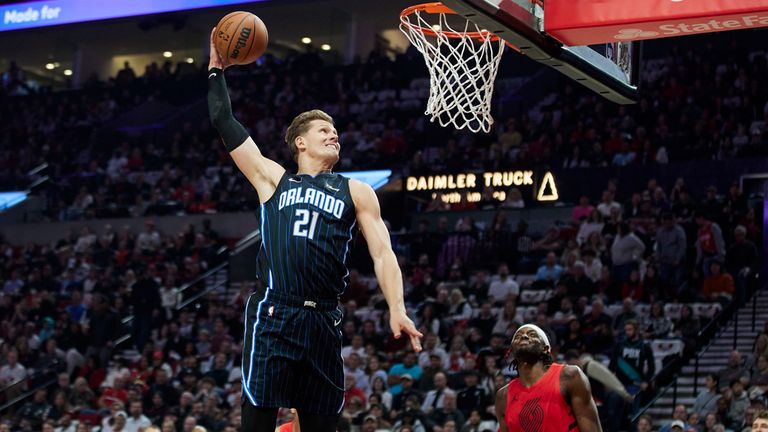 Moritz Wagner überzeugt beim Sieg der Orlando Magic gegen die Portland Trail Blazers in der NBA.