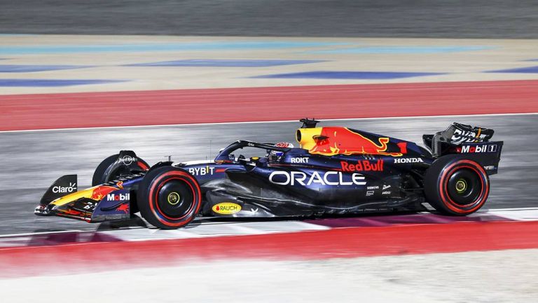 Max Verstappen auf einer schnellen Runde in Katar.