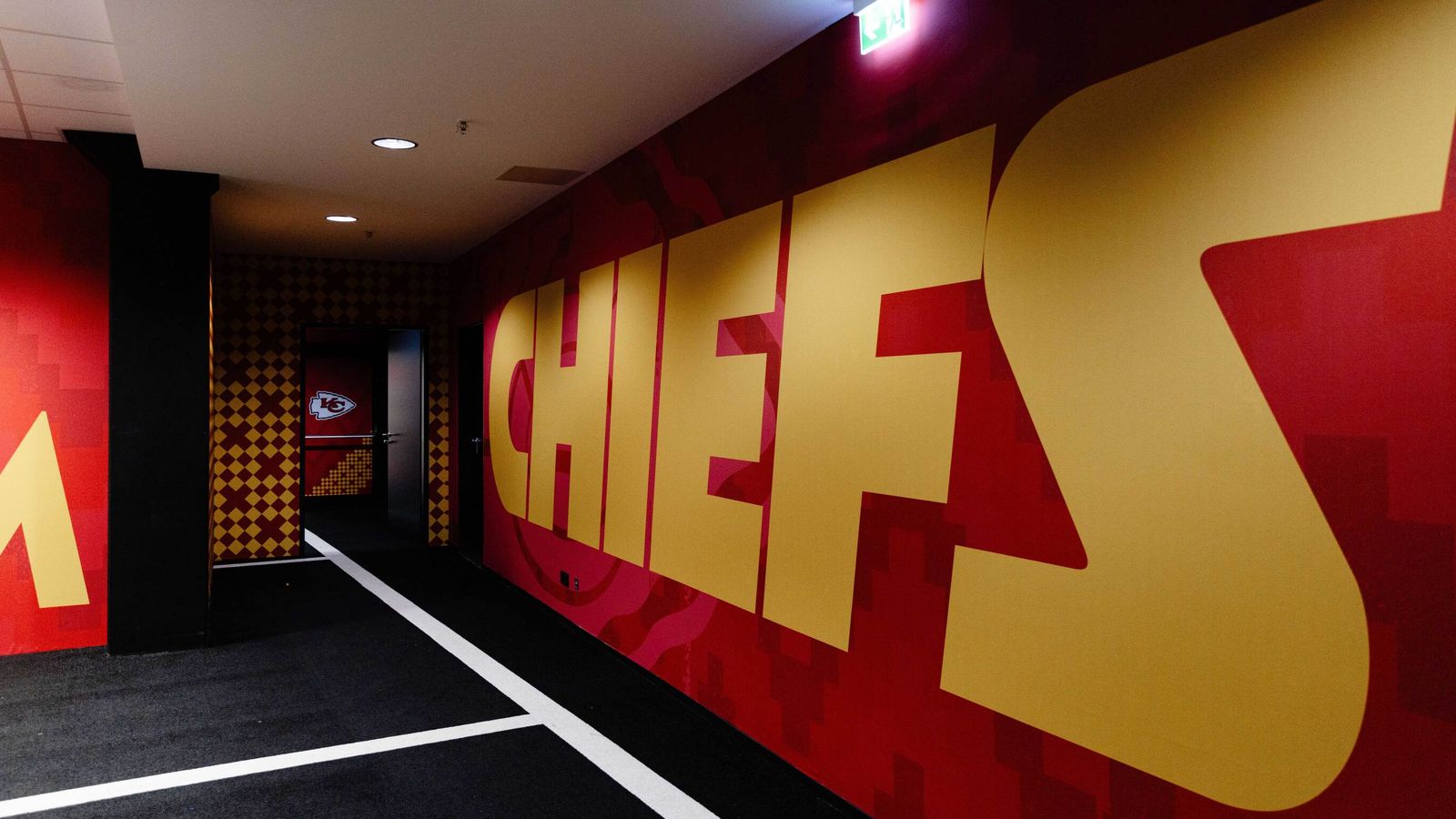 Mahomes verteilt Seitenhieb an Mitspieler Valdes-Scantling und freut ...