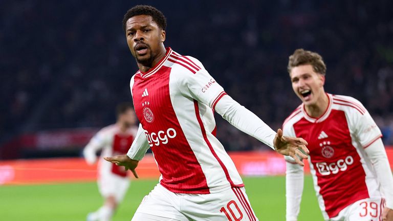 Ajax Amsterdam siegt beim Debüt von Trainer John van 't Schip.