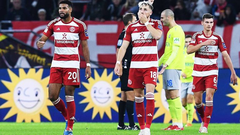 Fortuna Düsseldorf verliert sein Heimspiel gegen Wehen Wiesbaden. 