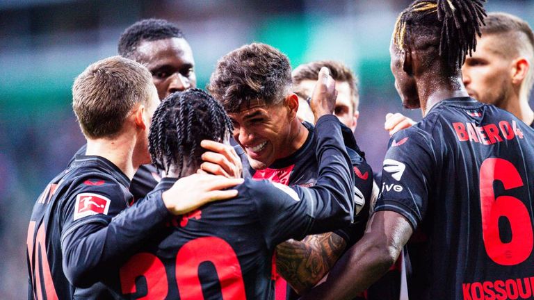 Bayer Leverkusen feiert einen klaren Sieg in Bremen.