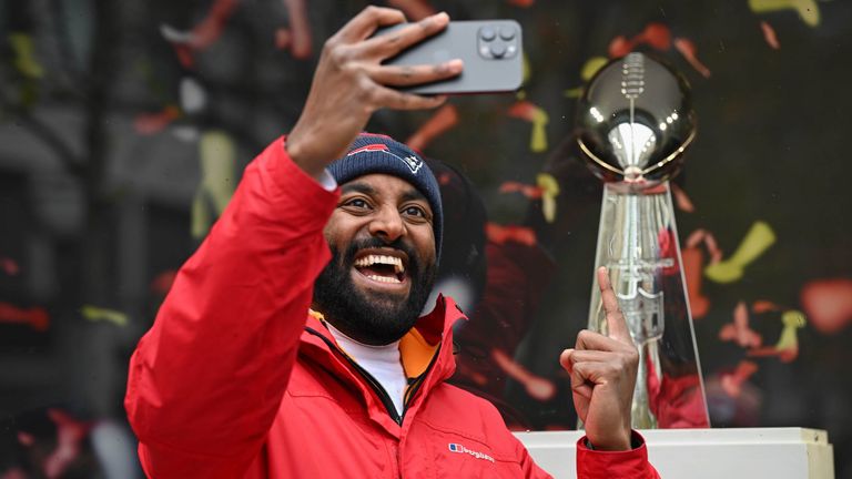 Auch die Vince Lombardi Trophy ist ein beliebiges Foto-Objekt gewesen.
