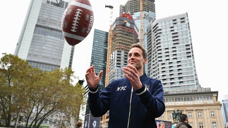 NFL-Deutschland-Boss Alexander Steinforth hat viele Fragen beantworten müssen.