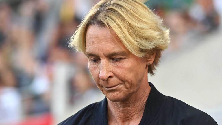 Martina Voss-Tecklenburg hat sich über ihre psychischen Probleme nach dem WM-Aus geäußert.