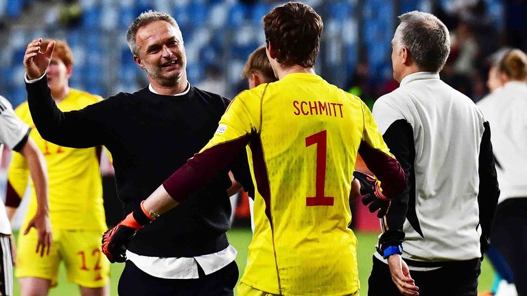 Christian Wück steht mit der U17-Nationalmannschaft im Finale gegen Frankreich.