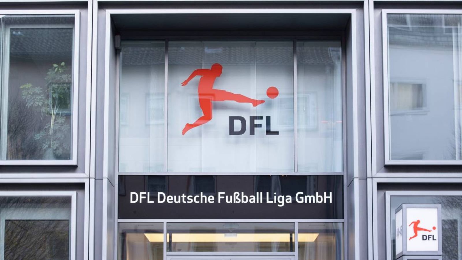 Bundesliga-Klubs stimmen für möglichen Einstieg eines Investors in die DFL