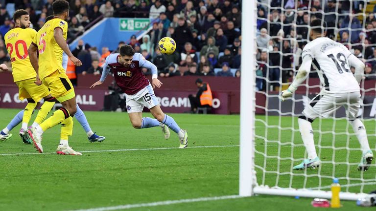 Aston Villa gelingt erst in der 97. Minute der Ausgleich gegen Sheffield United.