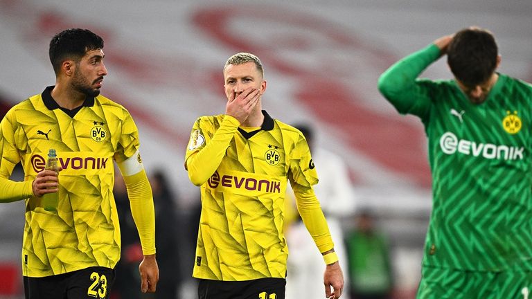 Borussia Dortmund blamiert sich beim Pokal-Aus in Stuttgart.