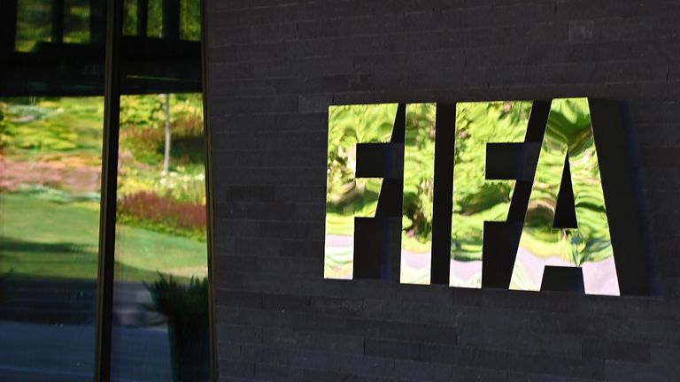 Im Beraterstreit mit der FIFA haben die Spielervermittler einen weiteren Erfolg gefeiert.