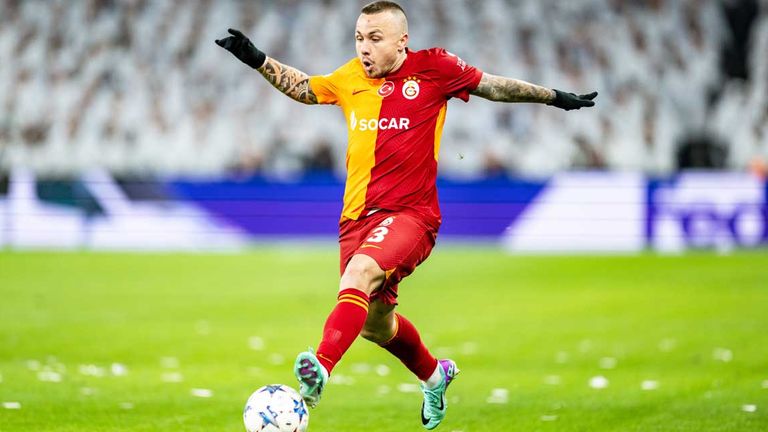 Angelino ist von RB Leipzig an Galatasaray Istanbul ausgeliehen.