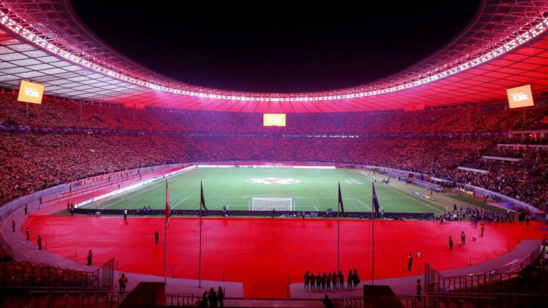 Ein letztes Mal sollte das Berliner Olympiastadion gegen Real in den roten Union-Farben aufleuchten.