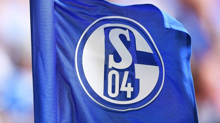 Der FC Schalke hat einen Kurswechsel bezüglich seiner Meinung zum Investoren-Einstieg angekündigt. 