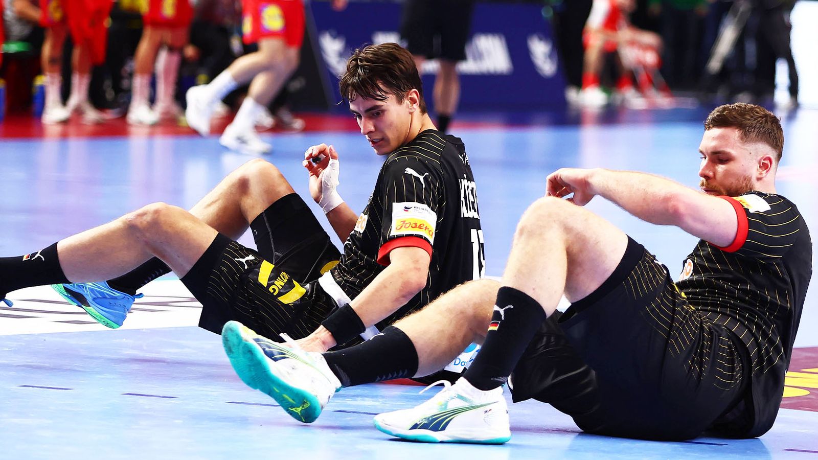 Deutschland Muss Sich Dänemark Bei Heim-EM Geschlagen Geben | Handball ...