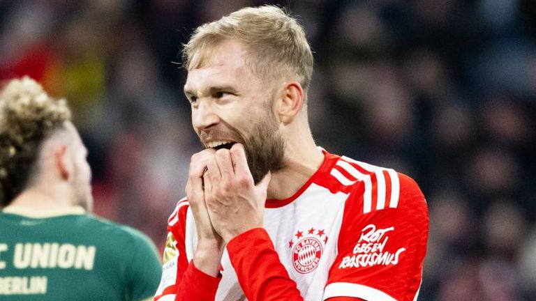 Konrad Laimer wird dem FC Bayern lange fehlen.