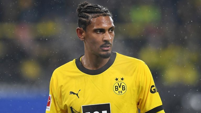 Sebastien Haller spielt bei Borussia Dortmund kaum eine Rolle.