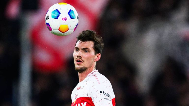 Pascal Stenzel bleibt dem VfB treu.