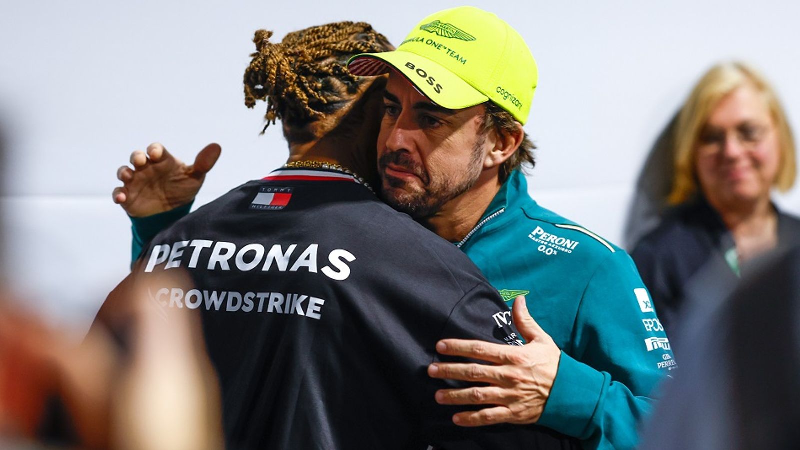 Folgt Fernando Alonso 2025 auf Hamilton bei Mercedes? Formel 1 News