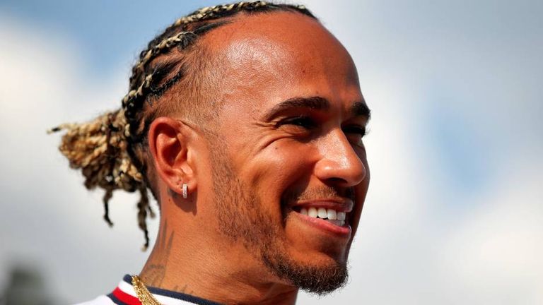 Lewis Hamilton wechselt 2025 zur Scuderia Ferrari.