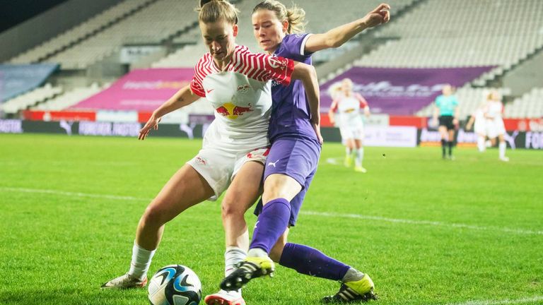 In der Frauen-Bundesliga lieferten sich Essen und Leipzig am Freitagabend ein Tor-Spektakel.